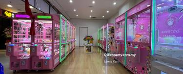 Prangin Mall Corner Retail Lot (4% Rental Yield) 1
