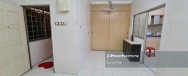 Putra Place Low Floor near Queens Bay Area Penang Bridge 1