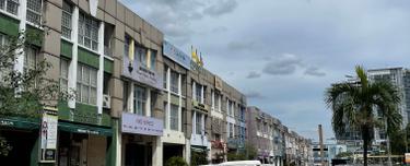 3 Storey Shoplot For Sale in USJ 21 1