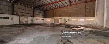 1.5 Storey Semi D factory at Taman Selesa Jaya Balakong For Rent 1