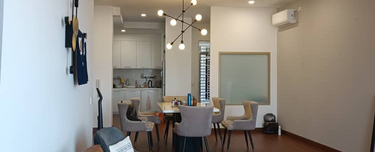 Spacious penthouse with big balcony and 4 bedroom with nice renovated 1