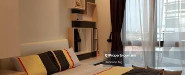 Verde,Ara Damansara Serviced residence 4br 1