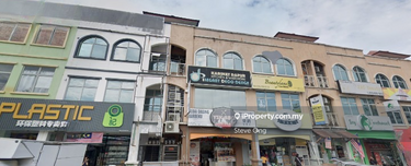 3 Storey Shoplot @ Bandar Puteri Puchong for sell  1