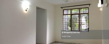 Goodyear court 10 3room 2baths Bu800sf 1