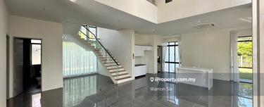 La Promenade Bungalow For Sale 1