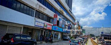 Corner Freehold Limited, R.O.I. 4% Above, Near Bank, Jalan Balakong.  1