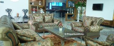 Beautiful 3 1/2 storey bungalow for Sale 1