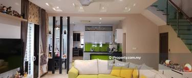 Limited fully extended 2.5sty endlot with extra land for sale! 1