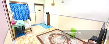Freehold Low Cost Unit Med Floor Cheapest Booking 1k Full Loan Puchong 1