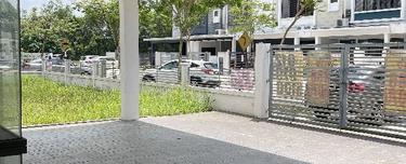 Alam Impian @ Emerald 3 storey link house Corner lot for sale 1