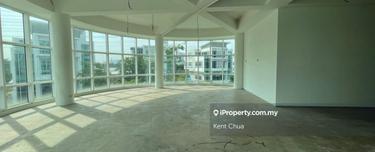 Limited corner detached factory for rent, can be used for commercial! 1
