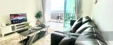 Free 70% Furnished, Ready move in, High cash back, Beside Uni & Mall 1