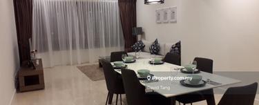Beautiful And Well Maintained Unit Facing Lake Gardens  1