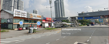 2 Storey Showroom For Rent 1