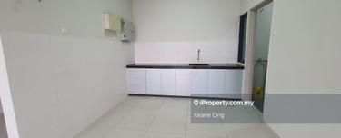 Newly refurbish with new wet & dry kitchen cabinet 1