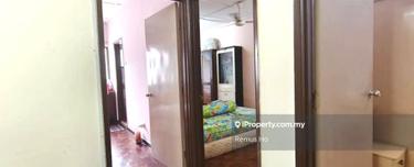 Ampang Taman Putra Double storey for Sale 1