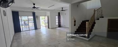 Usj 3c Double Storey Corner House Gated & Guarded  1