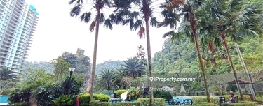 Beautiful Pool View and Pool View 1