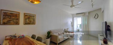 Fully-Furnished Golf View Unit for Sell (2 Car Parks) 1