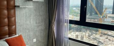 Fully furnished 1 room and short walk to Central i-City  1