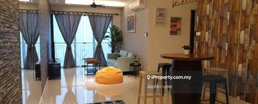 KL Traders Square 4 Bedrooms 2 Bathrooms fully furnished for rent 1