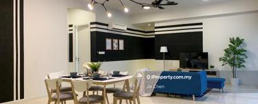 Private lift lobby condo for sale 1
