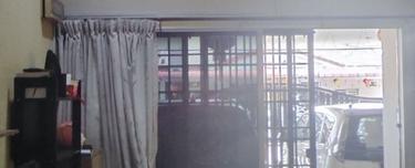 Menglembu single storey terrace house 1