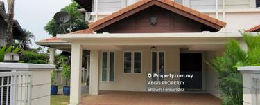 Gated & Guarded, with Clubhouse Pool, Damansara Heights 1