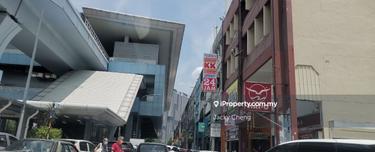 Facing Main Road, 4 Sty, Taman Pertama. 1