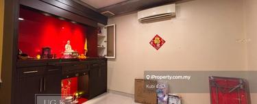 Bukit Tinggi 2 Superlink 24x75 Fully Extend, Facing Parking Area 1