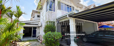 Freehold Gated Near Surau Best Condition Semi D Bandar Seri Putra 1