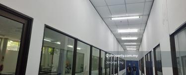Factory 1.5  storey detached for rent 1
