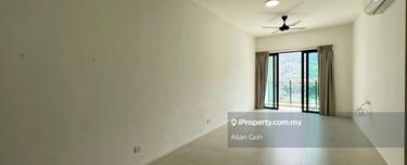 Mira Residence - 1352sf - Basic Renovated Partially Furnished - 3 cp 1