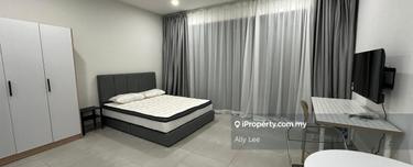 Yolo Signature Suites 1