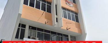 Georgetown 4 Storey Building Facing Main Road For Rent ,Nice Condition 1