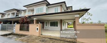 Taman Moyan Double storey  Terrace Corner For Sale 1
