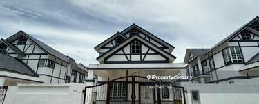 Taman Parkland Kluang Double Storey Bungalow For Sales  1