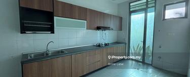 Partial furnished superlink house, very good condition 1