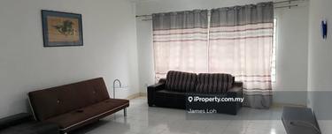 Seri Hijauan Condo unit at 5 storey block 1