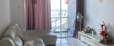 Near LRT, 2 Rooms, Fully Furnished 1