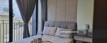 Luxurious Fully Furnished Unit at Skyluxe Service Apartment for Sale! 1
