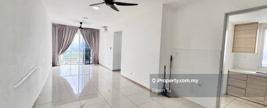 Must buy! C.H.E.A.P.E.S.T 4 rooms unit. High Floor. Non Bumi 1
