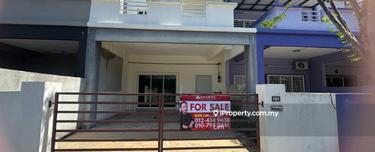 Rumah Teres 2 Tingkat untuk Sewa di Lunas 1