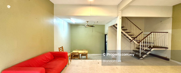 Terrace house for Sale 1