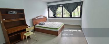 Room to let, free wifi/ water bill 1