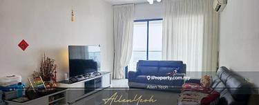 The Light Linear 1539sqft Corner Seaview, Furnished Renovated Gelugor 1
