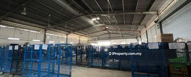 Kuchai Lama Spacious Warehouse for Rent (Storage/ Car Workshop) 1