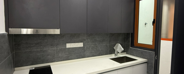 Brand new unit, ready move in 1