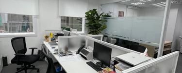 Fully Furnished Office For Rent 1