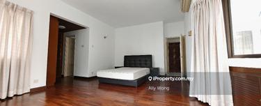 Well maintained high flr Fully Furnished unit  1